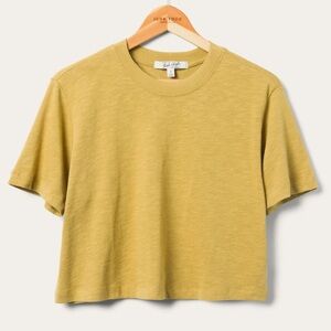 Junk Food Clothing Women's Yellow Short Sleeve Tee